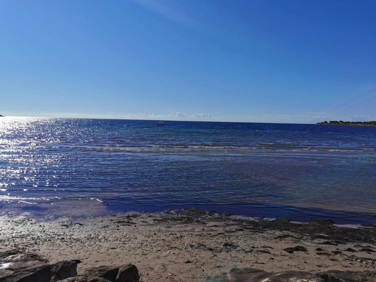 App Palcic K Apartman Novigrad Istria Kültér fotó