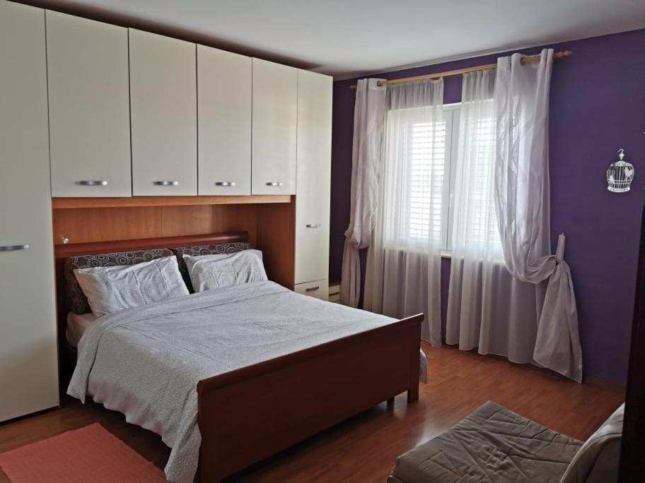 App Palcic K Apartman Novigrad Istria Kültér fotó