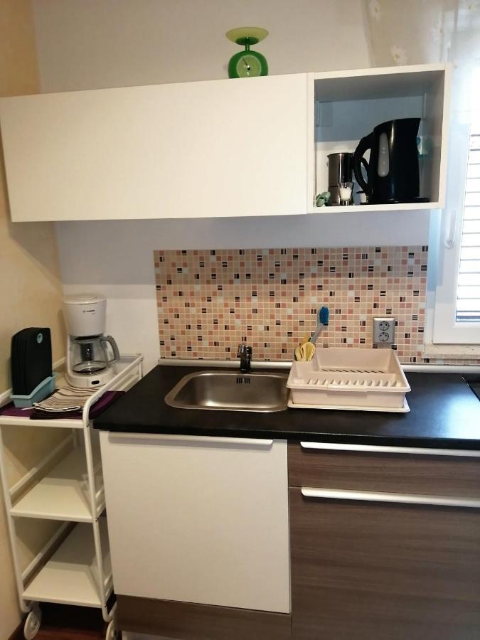 App Palcic K Apartman Novigrad Istria Kültér fotó