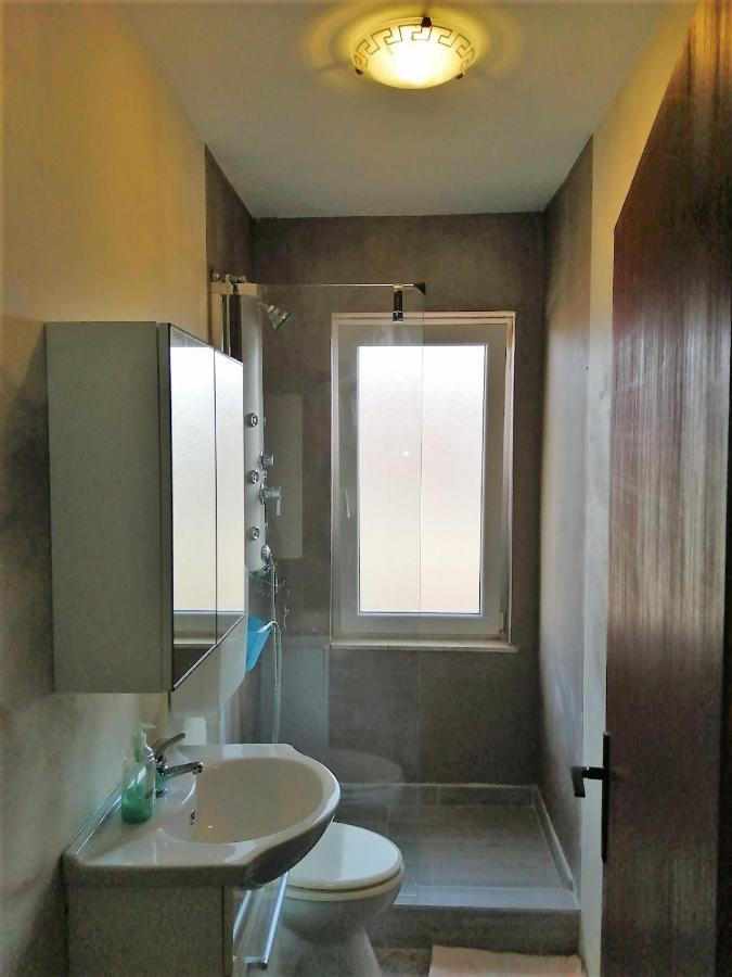 App Palcic K Apartman Novigrad Istria Kültér fotó